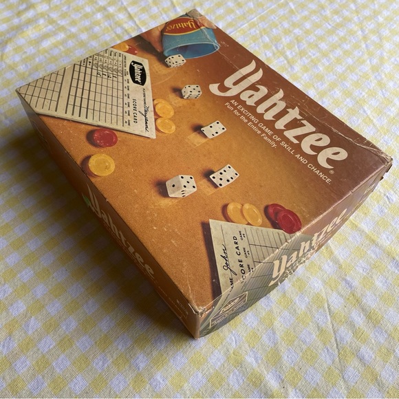 Vintage 70’s Yahtzee Game in Box - Picture 5 of 8